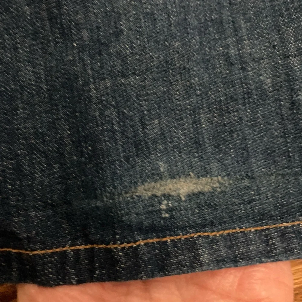 ✨LEVI’S✨GENUINE 501 BUTTONFLY sz38x30🔹2sm frays at hem as seen in photos 💥GUC💥